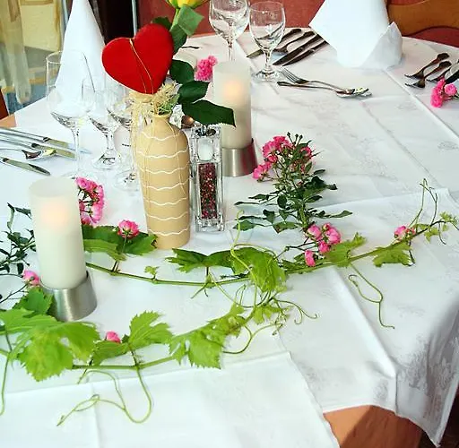 ゲストハウス Gasthof-camping Stumpfer Schönbühel an der Donau